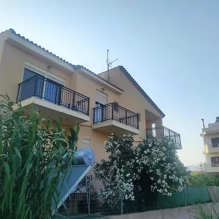 Fani's Family House Проживание в семье *