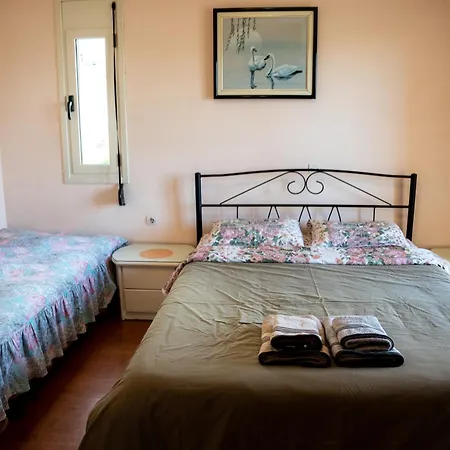 Quarto em Acomodações Particulares Fani's Family House